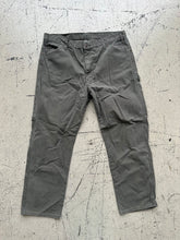 Load image into Gallery viewer, Dickies Bottoms (£18 / KG) - Vintage Wholesale
