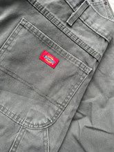 Load image into Gallery viewer, Dickies Bottoms (£15 / KG) - Vintage Wholesale
