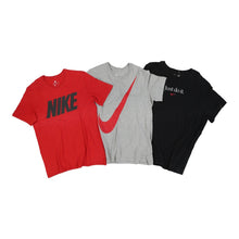 Load image into Gallery viewer, Modern Nike T-Shirts (£10 / KG) - Vintage Wholesale
