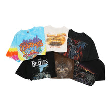 Load image into Gallery viewer, Unbranded T-Shirts (£ / Piece) - Per Piece

