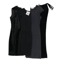 Load image into Gallery viewer, Womens Designer Mix (£40 / KG) - Vintage Wholesale
