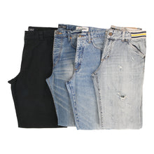 Load image into Gallery viewer, Mens Designer Mix (£40 / KG) - Vintage Wholesale
