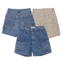 Load image into Gallery viewer, Branded Cargo / Carpenter Shorts (£13 / KG) - Vintage Wholesale
