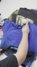 Load and play video in Gallery viewer, Modern Nike T-Shirts (£10 / KG) - Vintage Wholesale
